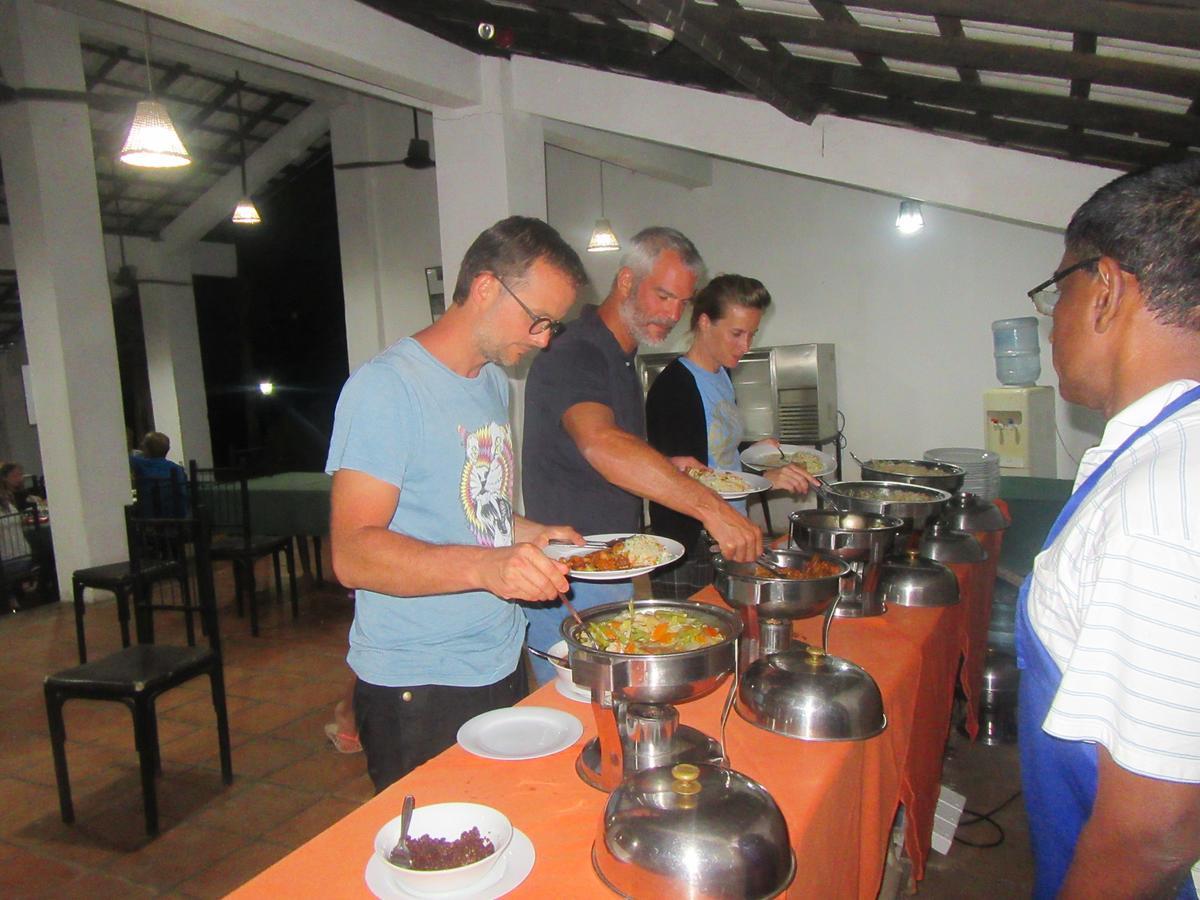 Dambulu Oya Family Park Hotel Dambulla Eksteriør billede